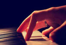 贝博体育-法国杯赛后再迎强敌；迈阿密热火再遭质疑；主帅态度——质疑声仍在；年轻球员得到机会的简单介绍