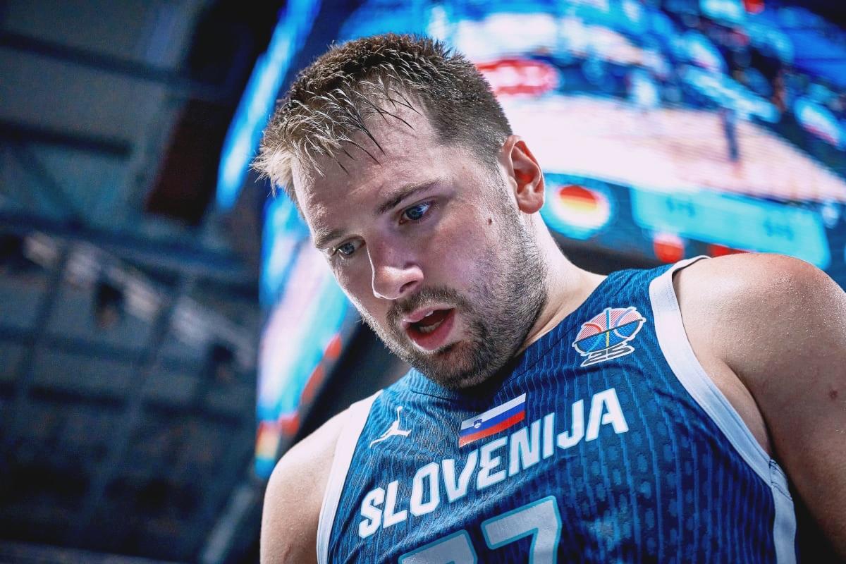 包含内马尔巅峰对决，东契奇与40激战美国队分钟，势不可挡胜负难料！的词条