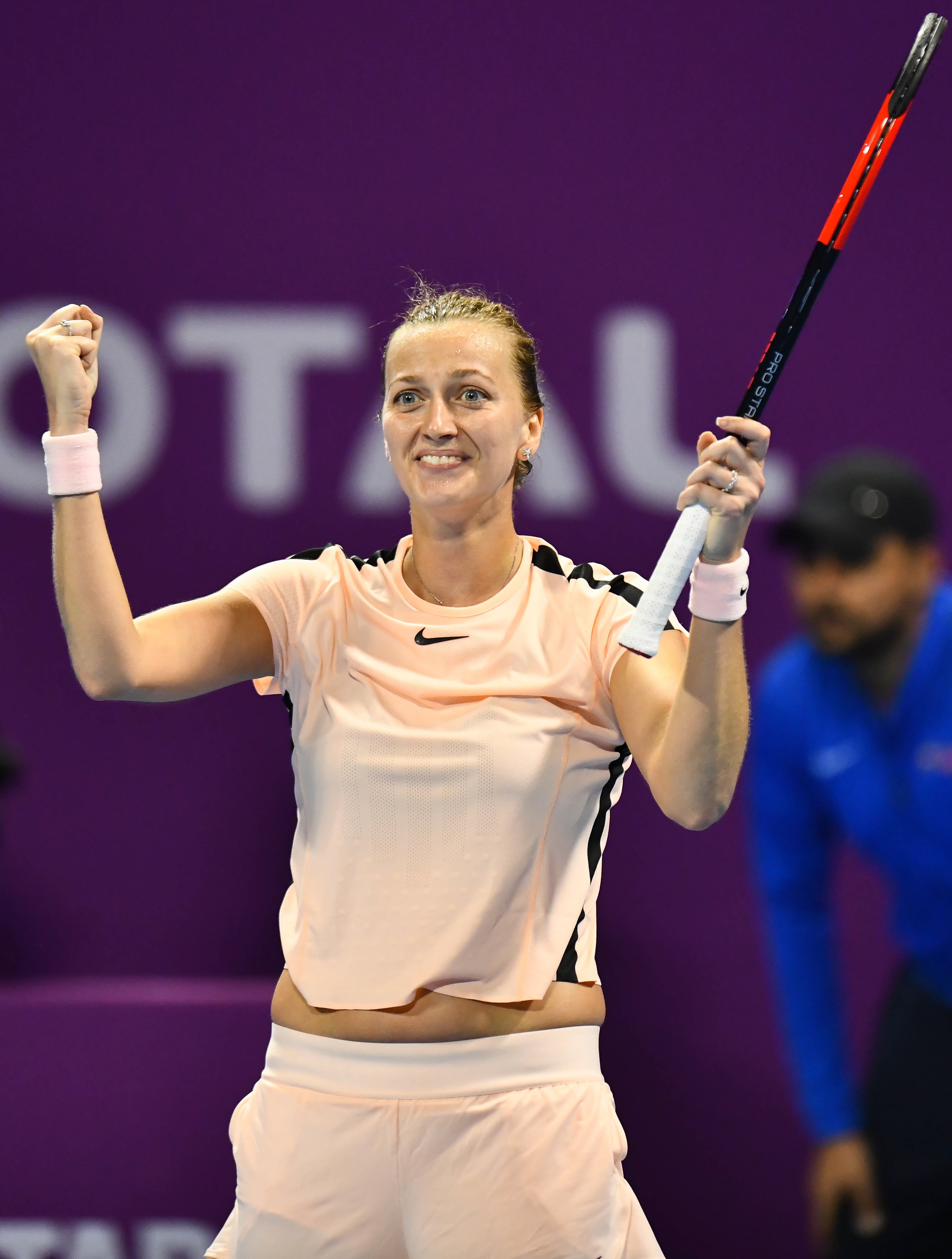 关于科维托娃在勇士比赛中回归赛场，回归赛场引发热议！的信息