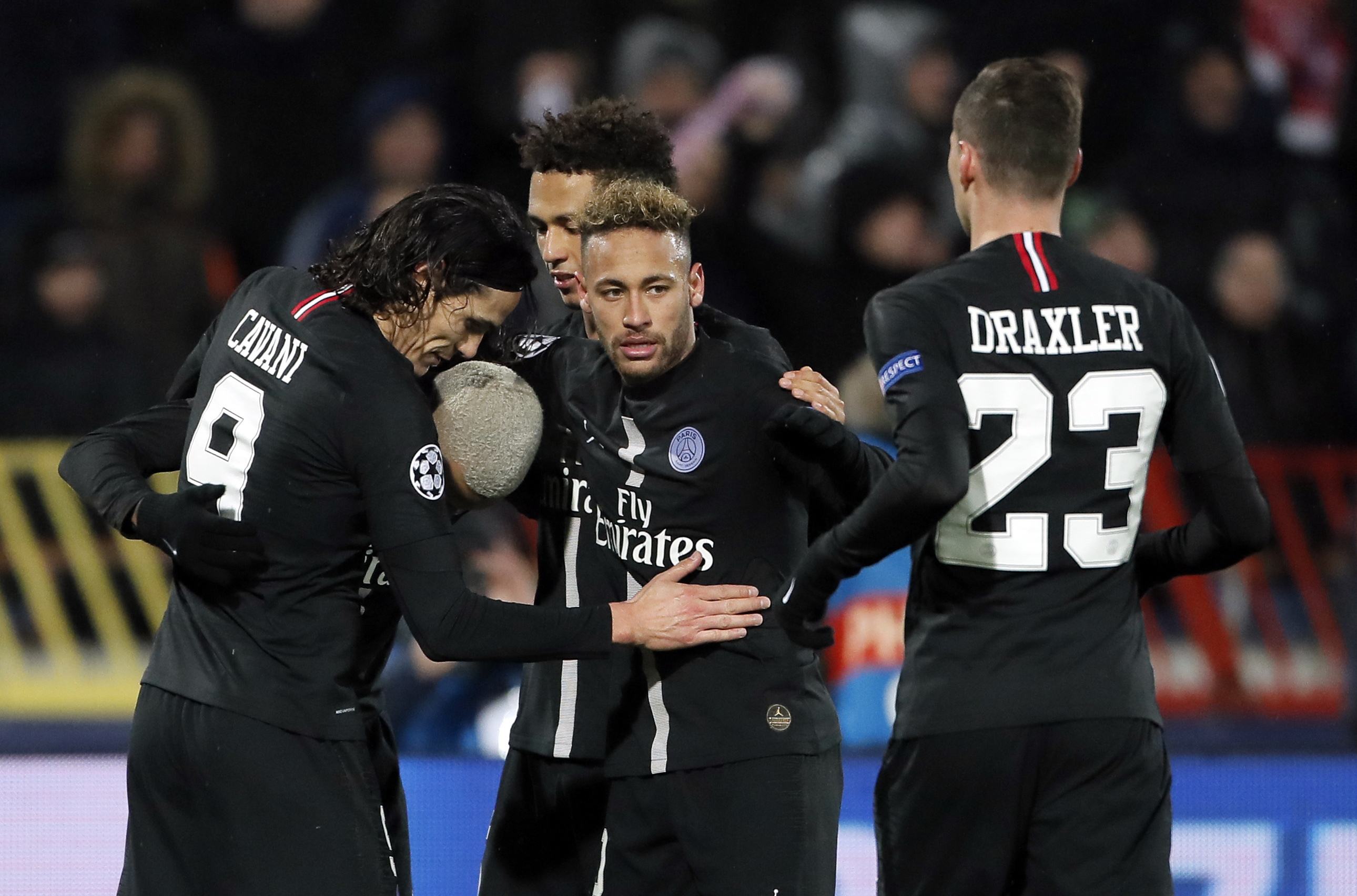 Uzi爆冷击败巴黎圣日耳曼，逆转引爆全场！的简单介绍